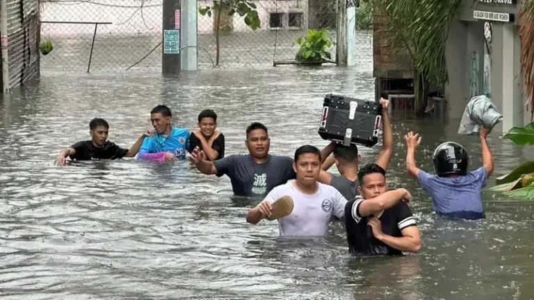 Evacuations, call for aid as Typhoon Usagi approaches Philippines