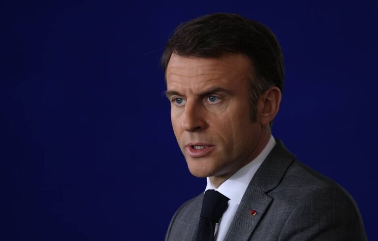 France announces new cabinet, with foreign and defense ministers keeping their jobs