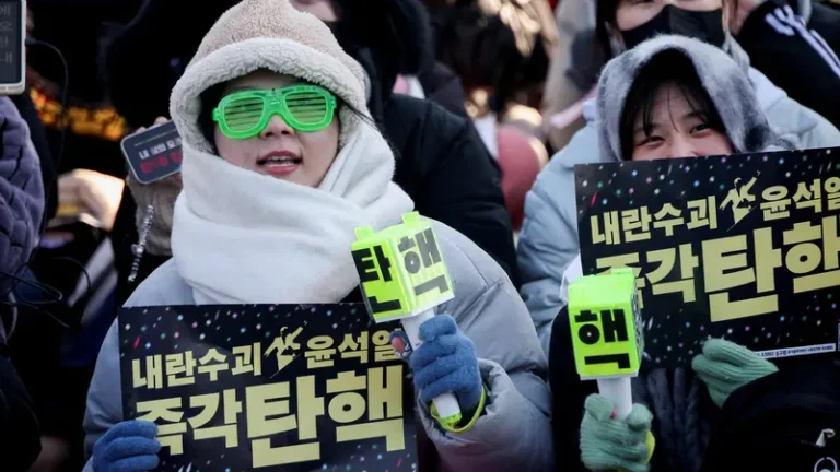 Thousands rally as South Korean president faces second impeachment vote