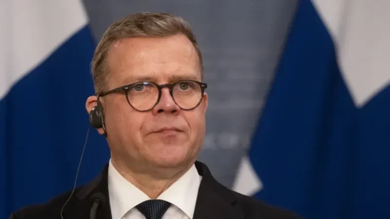 Finland investigates outage of undersea power link to Estonia, Finnish PM says