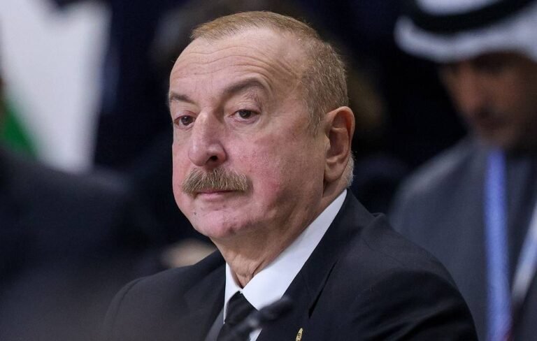 Baku demands Moscow admit guilt, punish those responsible for AZAL plane crash