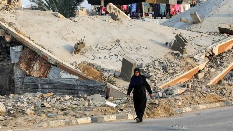 Islamic Jihad says intensified strikes before ceasefire could kill Israeli hostages