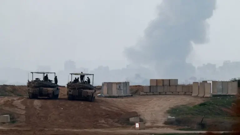 Israel says no foreign courts have warrants issued against reservists