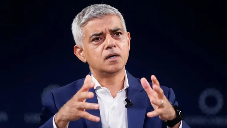 London mayor draws line under Trump feud