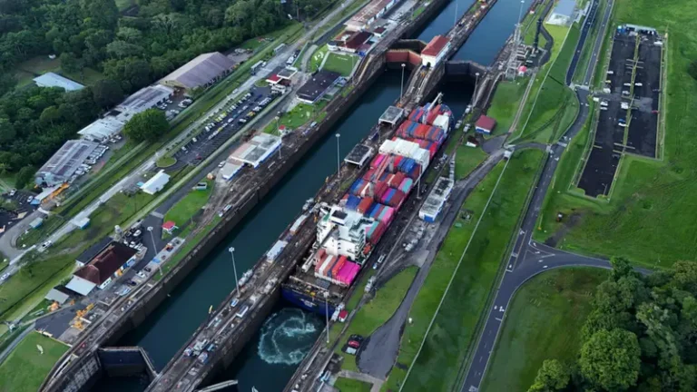 Transits through Panama Canal fell in January for first time in almost a year