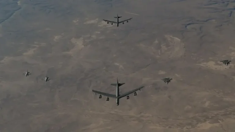 US B-52 bombers fly over nine countries in Middle East in show of force