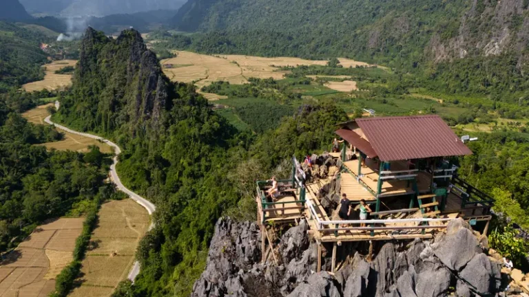 Chinese victims among four killed in Laos explosion