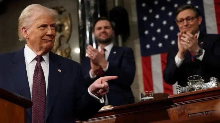 Trump plans to revoke legal status of Ukrainians who fled to US, sources say