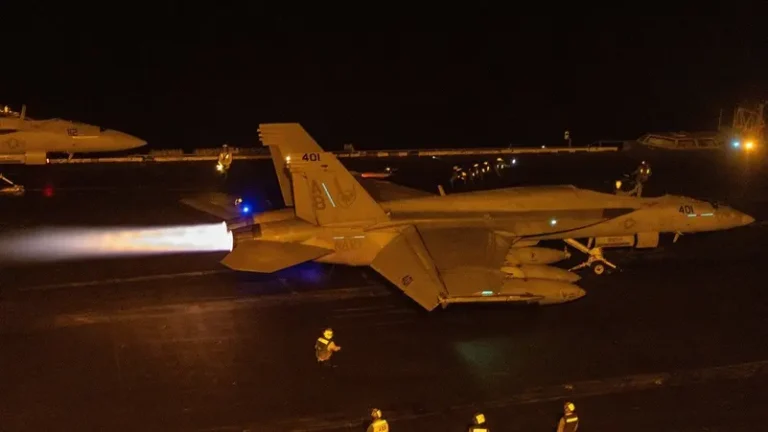 Russia urges US to halt Yemen strikes, engage in dialogue