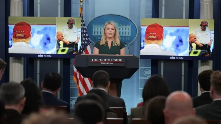 White House says ‘no classified material’ sent in Yemen chat