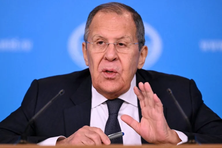 Lavrov Calls Zelensky ‘Pure Nazi,’ ‘Traitor to Jewish People’