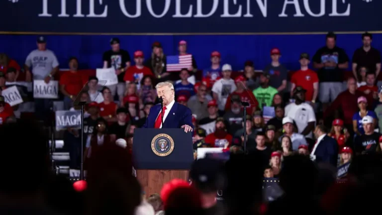 Trump celebrates 100 days in office with campaign-style rally