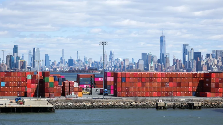 Trump announces 90-day pause on ‘reciprocal’ tariffs with exception of China, keeps hike for China at 125%