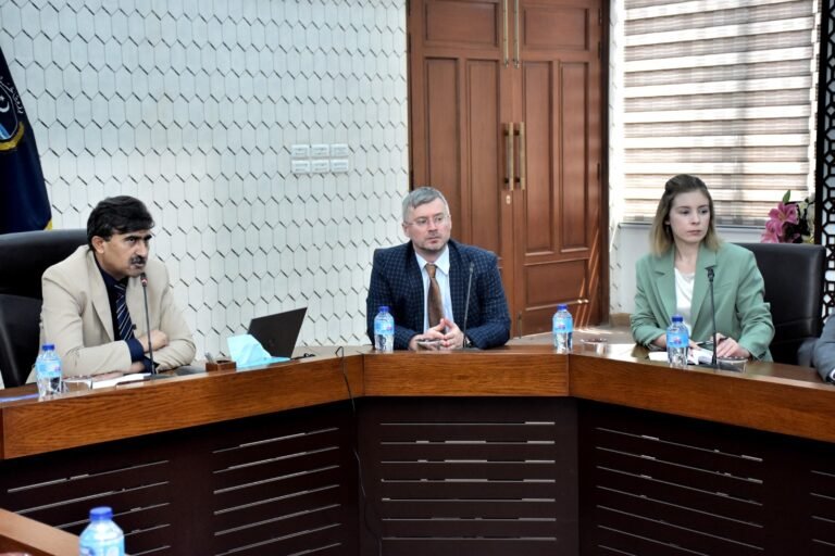 Russian, Pakistan showed interest in increasing the cooperation on academic and scientific exchanges,  joint research in agriculture